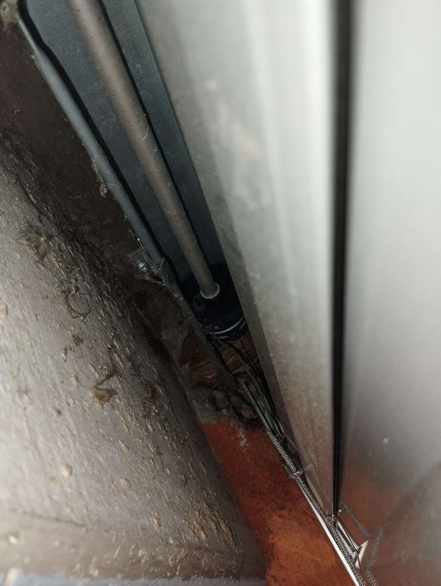 Bee nest at the house remove