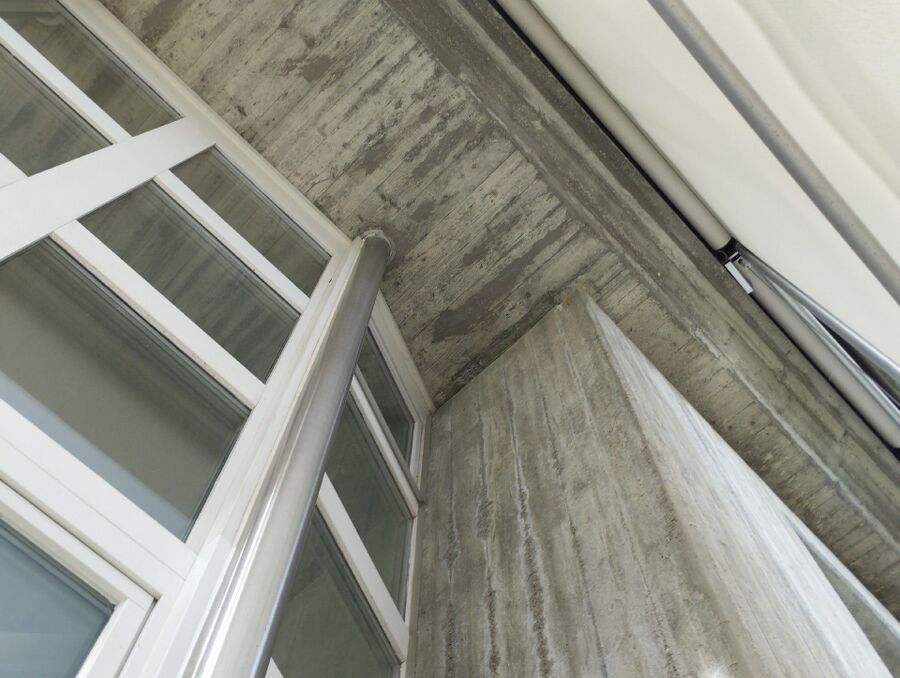 Bee nest at the house remove