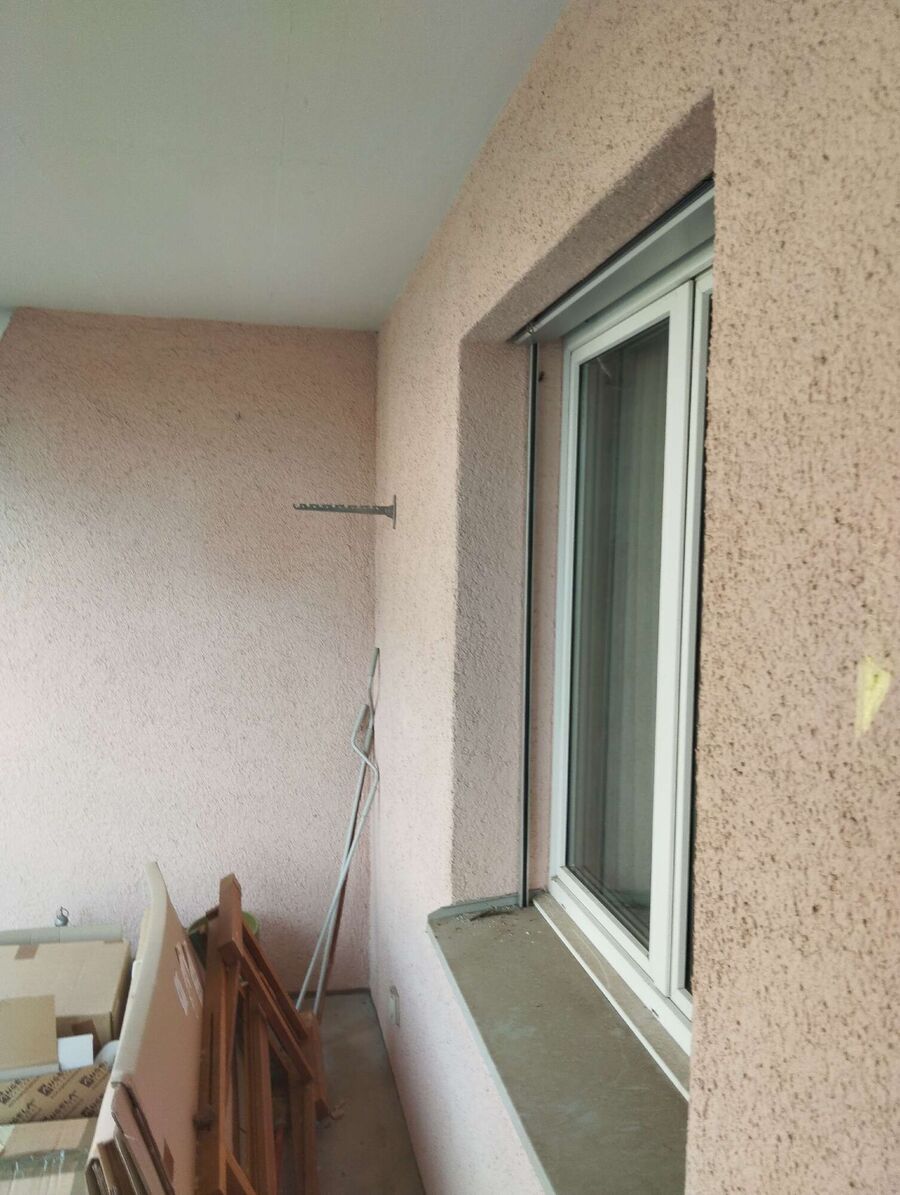 Bee nest at the house remove