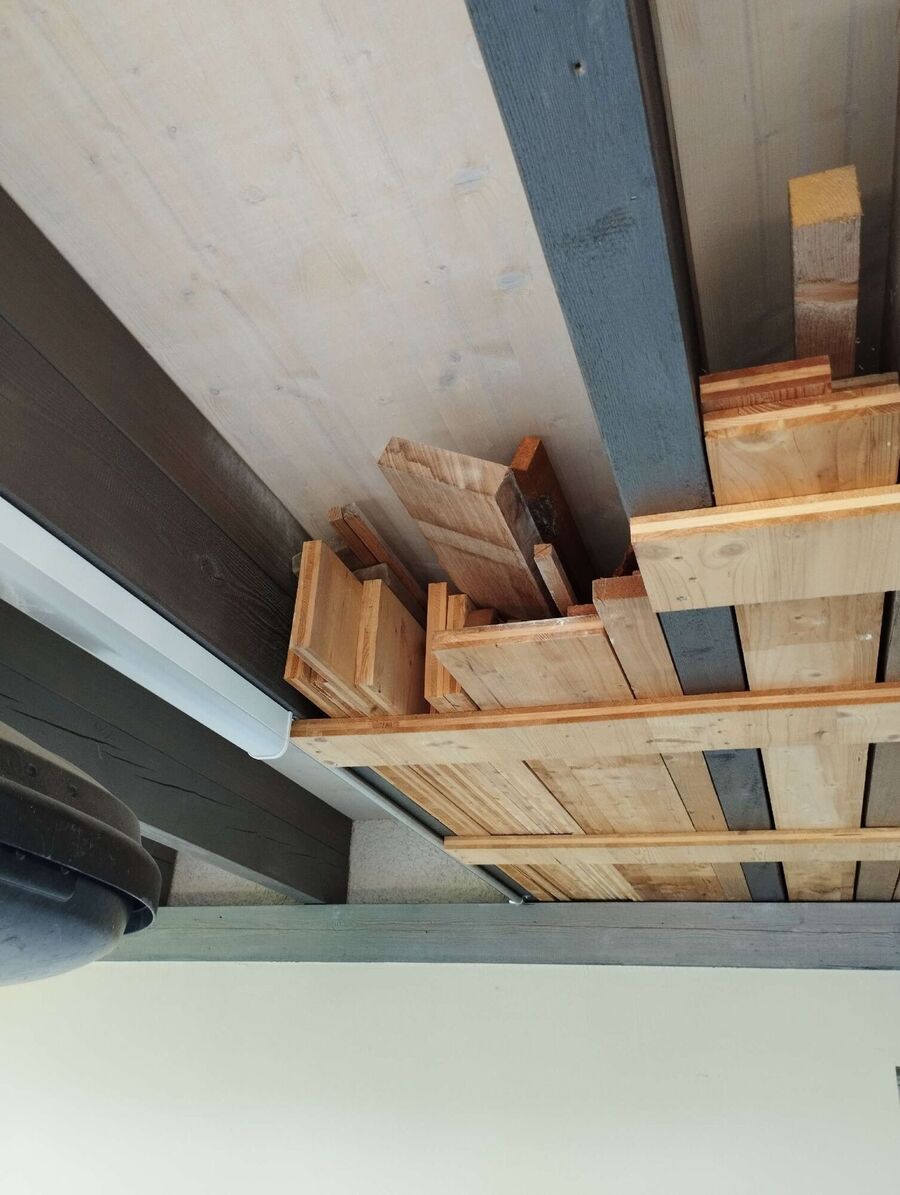 Bee nest at the house remove