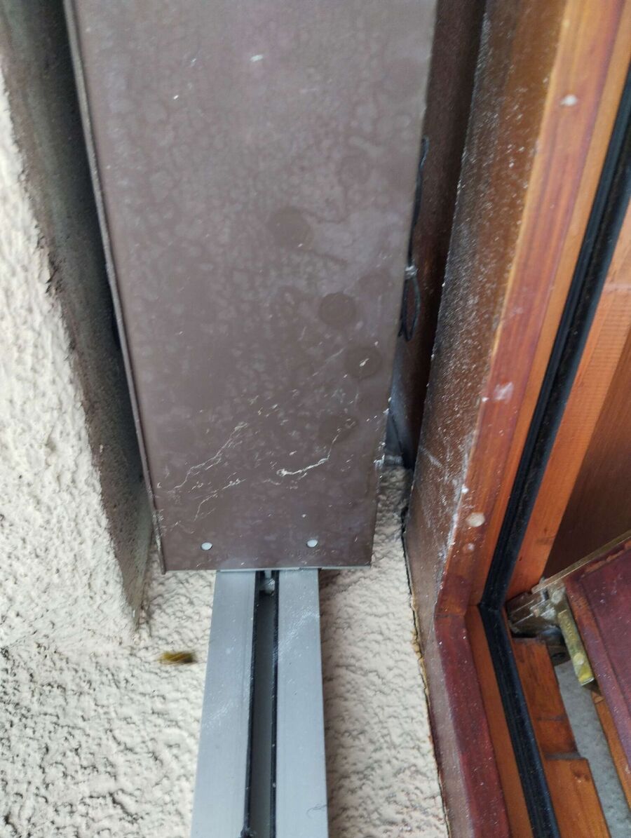 Bee nest at the house remove