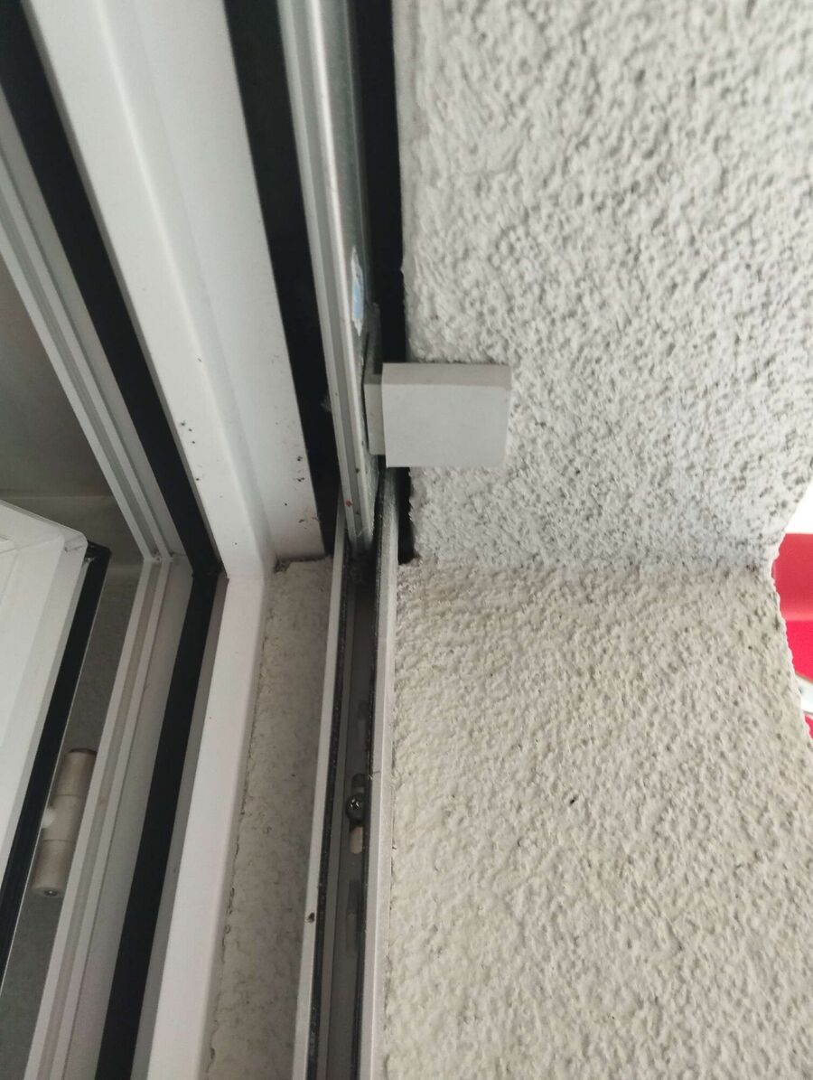 Bee nest at the house remove