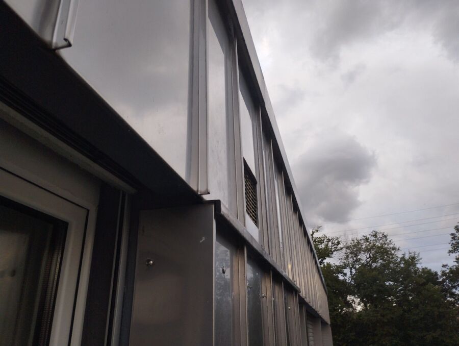 Bee nest at the house remove