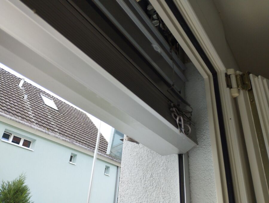 Bee nest at the house remove